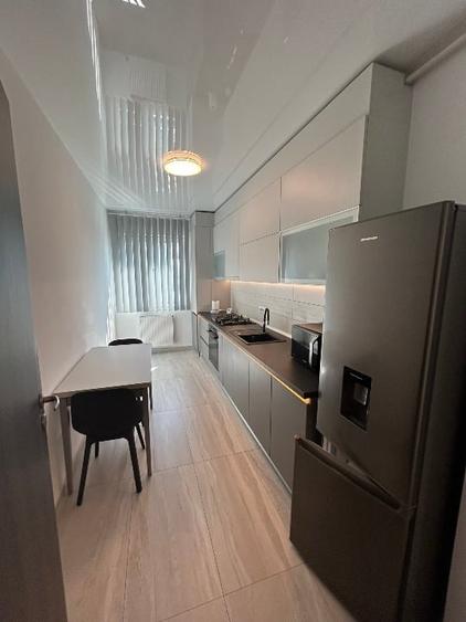 Apartament cu 2 camere decomandat, mobilat în Mihai Bravu