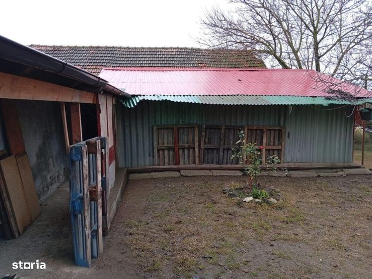 Casa de vanzare in Sagu - 2