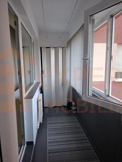 Apartament cu 2 camere decomandat, mobilat în Energia