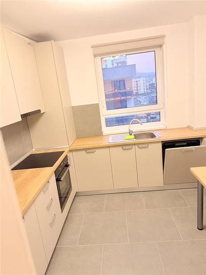 Apartament 3 camere - prima inchiriere - Grandis Coresi - cu loc de parcare - 12
