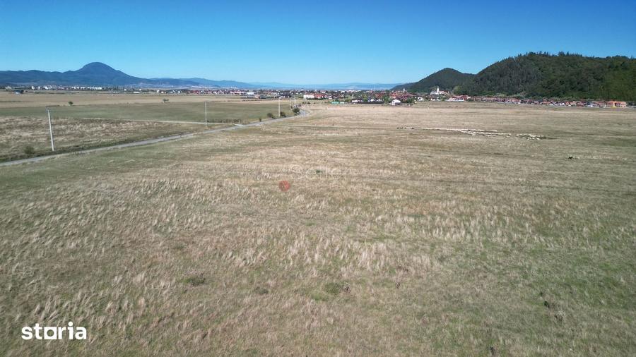 Teren de 14500 mp, în Glăjărie
