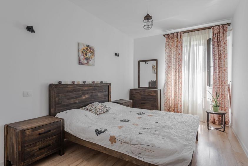 Apartament cu 3 camere decomandat în Grozăvești