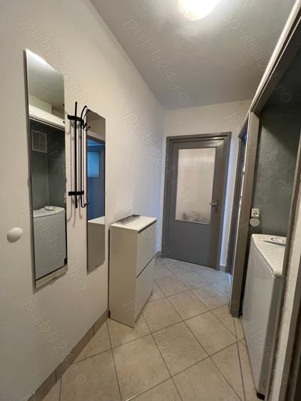 Apartament cu 2 camere semidecomandat în Aradul Nou