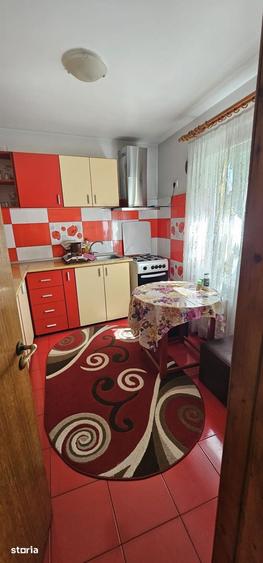 Casa cu 4 camere ?i curte, gata de utilizare - 11