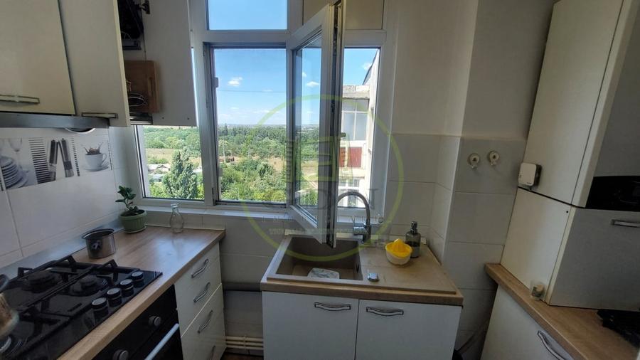 Apartament cu 2 camere decomandat, mobilat în Craiovița Nouă