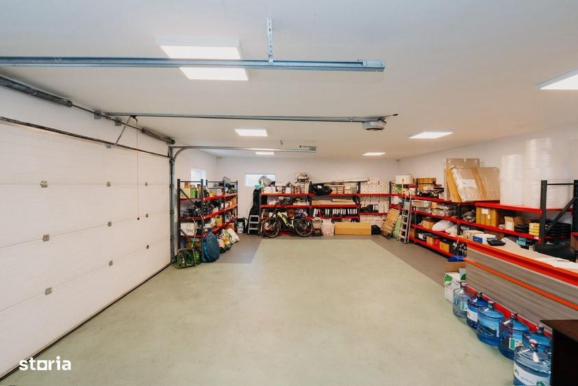 Spațiu comercial, de 322 mp, în Central
