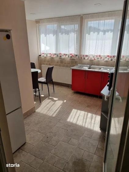 Apartament cu 3 camere decomandat în Ultracentral