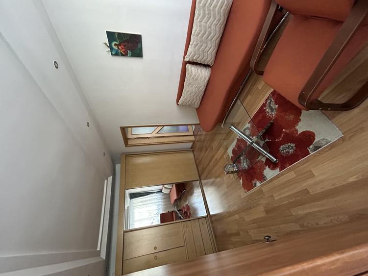 Apartament cu 2 camere semidecomandat în Mihai Viteazul