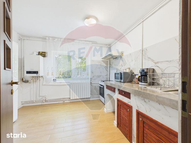 Apartament cu 6 camere, mobilat în Rahova