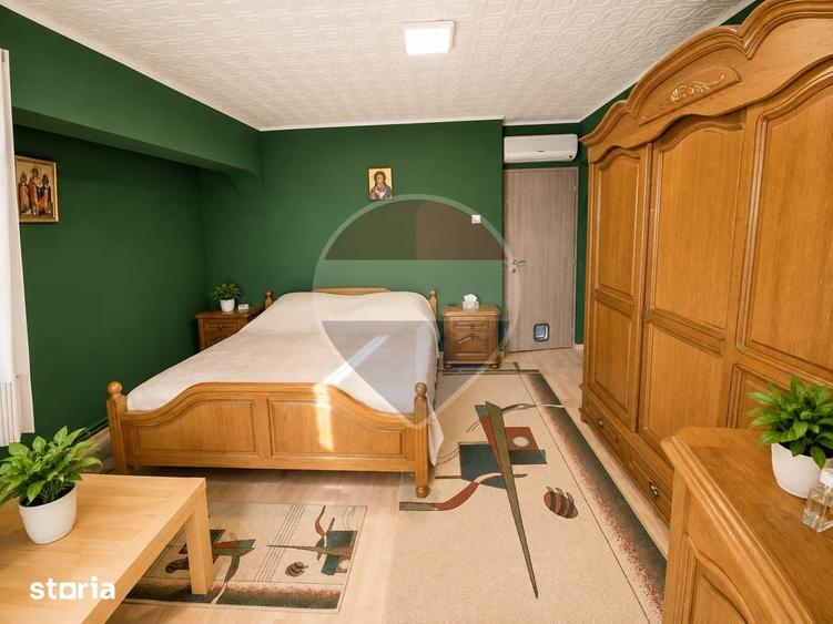 Apartament cu 4 camere în Central