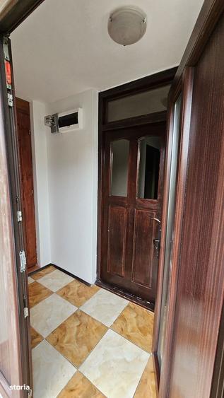 Apartament cu 3 camere în Dâmbul Rotund