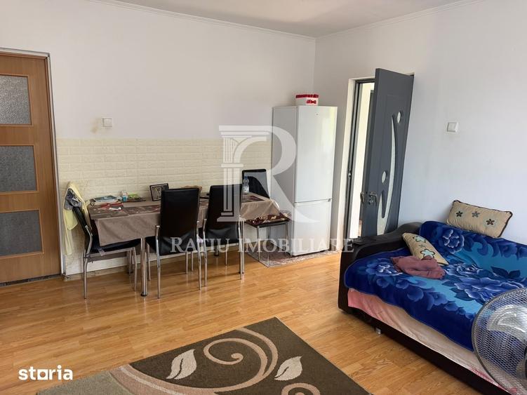 Casă cu 2 camere cu Teren 1033 Mp în Sânmartin
