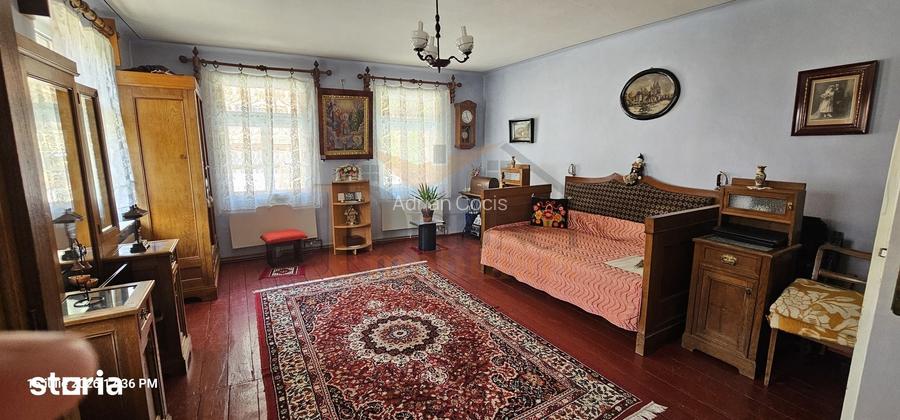 Casa locuibila cu 300 mp teren, zona Schei-Biserica Sfanta Treime