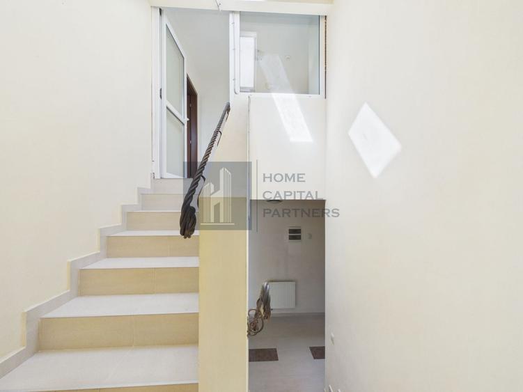 Duplex cu 6 camere cu Canalizare în Tunari