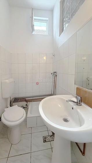 Spațiu comercial, de 30 mp, în Astra