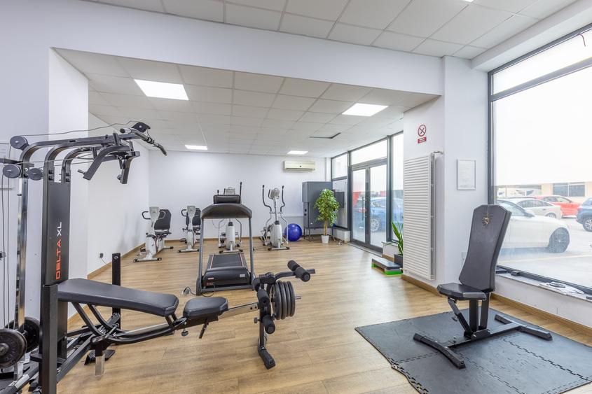 Apartament cu 2 camere decomandat în Mihai Bravu