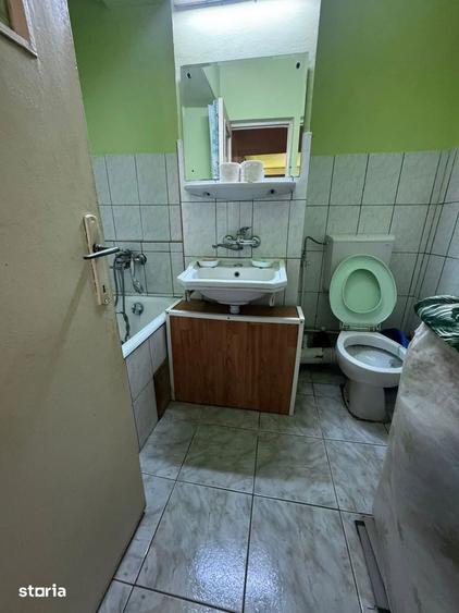 Apartament cu 2 camere decomandat în Capitol