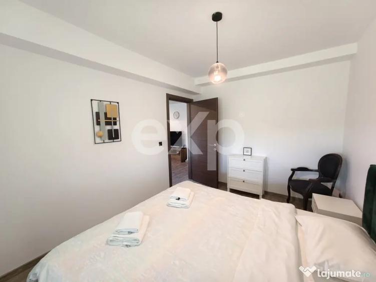 Apartament cu 5 camere decomandat în Poiana Brașov
