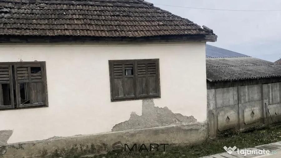 Casă cu 3 camere cu Teren 826 Mp în Sebeșu de Sus