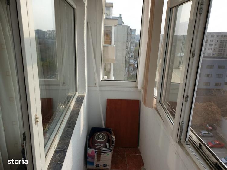 Apartament cu 2 camere în Păcii