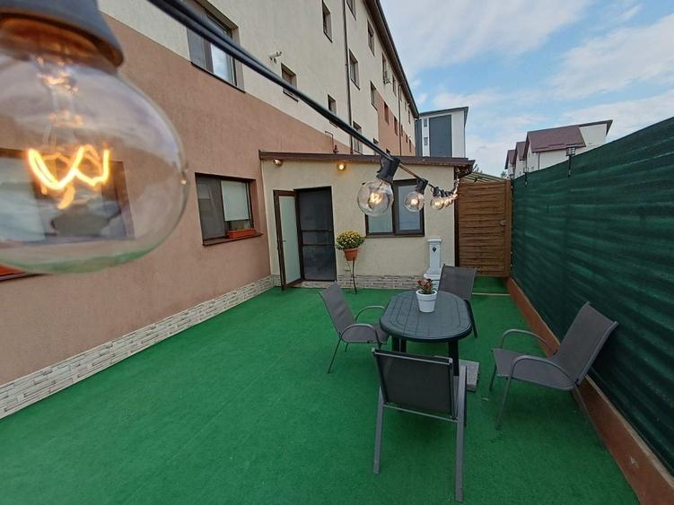 Apartament cu 3 camere semidecomandat în Central