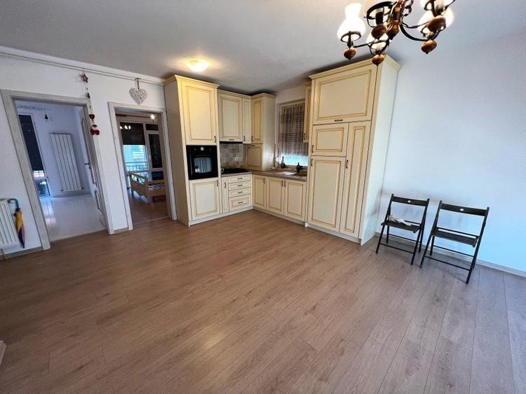 Apartament cu 3 camere semidecomandat, mobilat în Arhitecților - Calea Cisnădiei