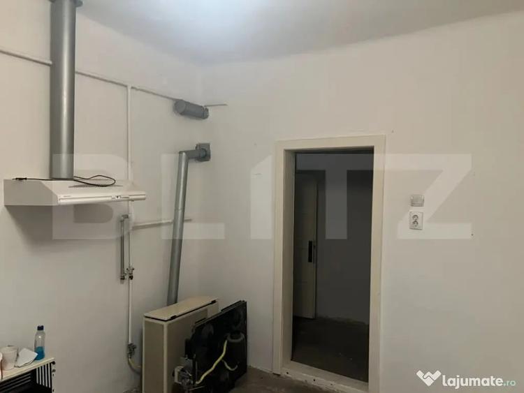 Casă cu 2 camere cu Teren 1414 Mp în Criș