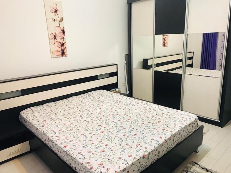 Apartament cu 2 camere semidecomandat în Roșu