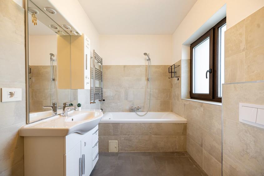 Casa 3 dormitoare si gradina | La limita cu Timisoara zona Braytim | Comision 0% - 31