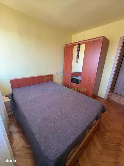 Apartament 4 camere zona McDonald''s - 1
