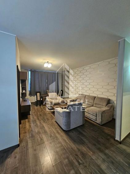 Apartament cu 3 camere decomandat, mobilat în Podgoria