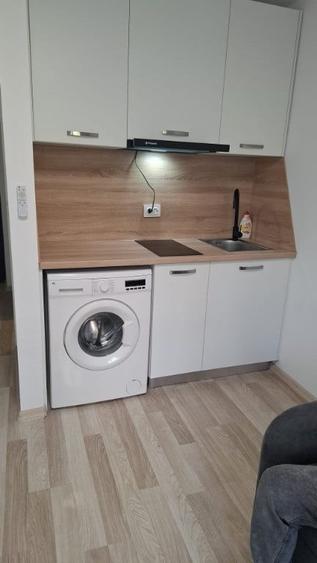 Garsonieră decomandată în Narcisa