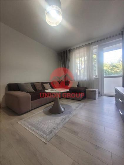 Apartament cu 2 camere decomandat în Tomis Mall