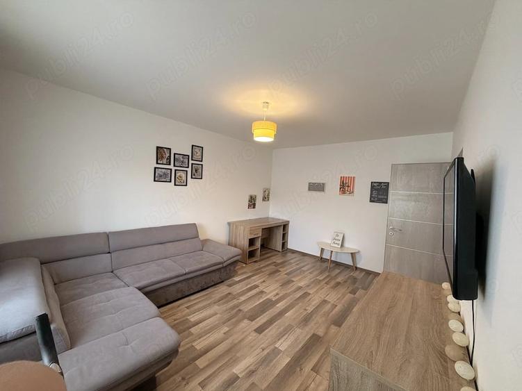 Apartament cu 2 camere decomandat în Valea Lupului