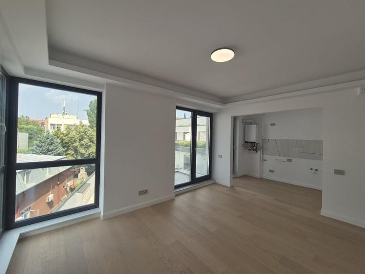 Apartament cu 2 camere decomandat în Unirii