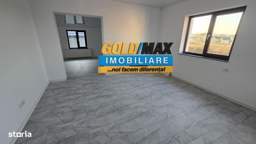 Apartament cu 4 camere în Bascov