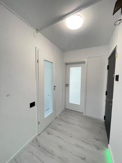 Apartament cu 2 camere decomandat în Rahova