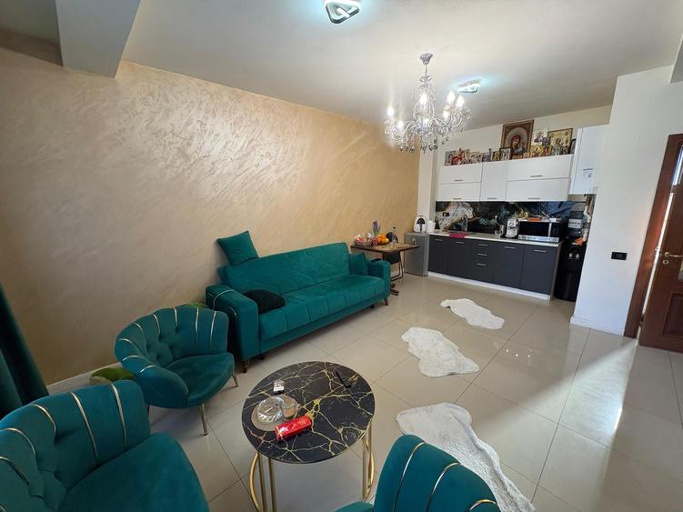Duplex cu 5 camere cu Teren 300 Mp în Jilava