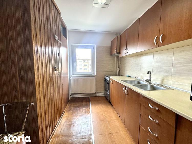 Apartament cu 4 camere | Decomandat | 82 mp | Etaj 3/4 | Plopilor - 13