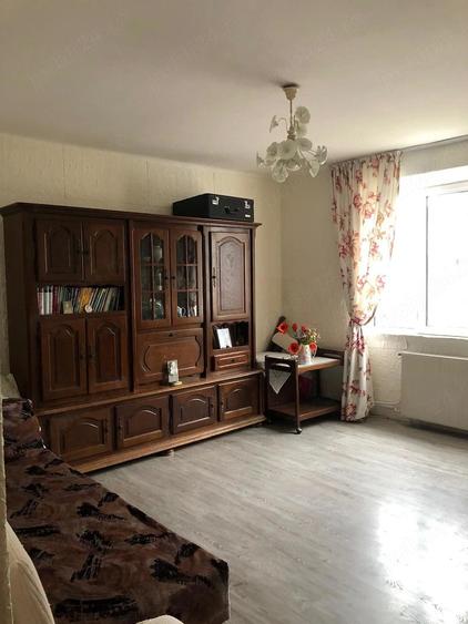 Proprietar - 2 Camere DECOMANDAT | Etaj 2 din 3 | B-dul Republicii 33 | Renovat & Centrala - 5