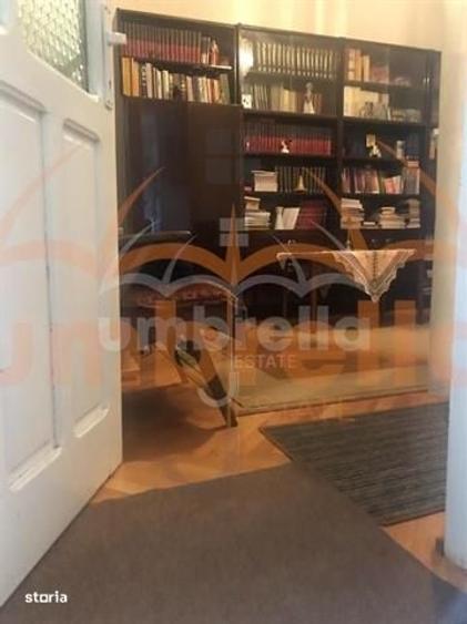 Casă cu 4 camere cu Teren 281 Mp în Central