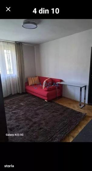 Apartament cu 3 camere semidecomandat în Gruia