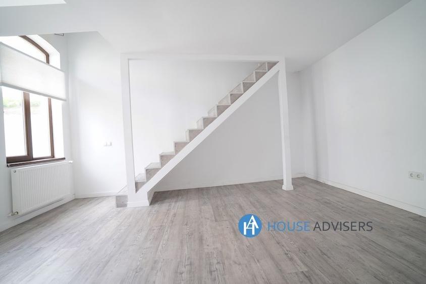 Apartament cu 2 camere semidecomandat, mobilat în Central