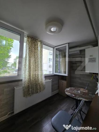 Garsonieră în Micro 40