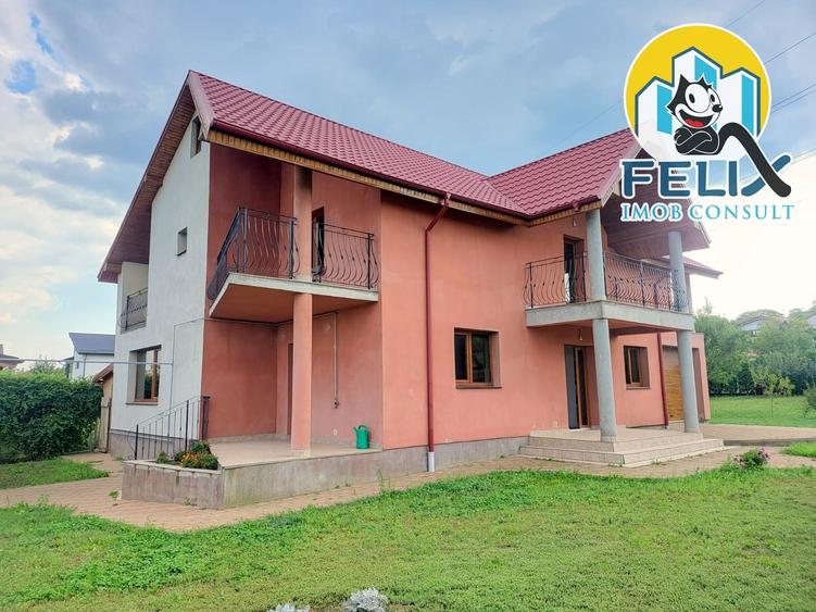Casă individuală cu 5 camere cu Garaj în Mărgineni