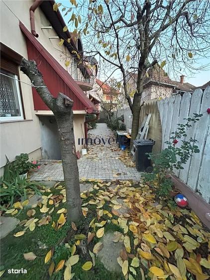 Casă cu 4 camere în Titulescu