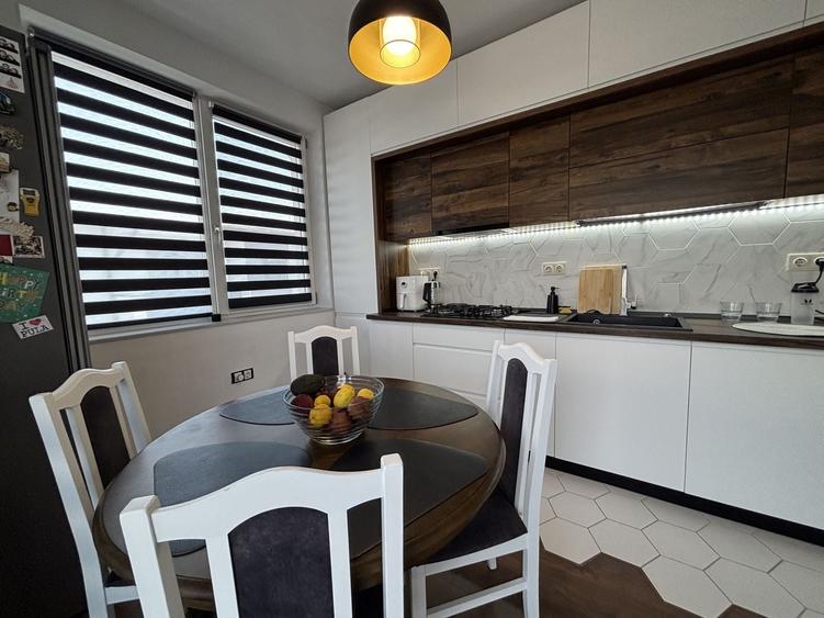 Apartament cu 3 camere decomandat în Șelimbăr