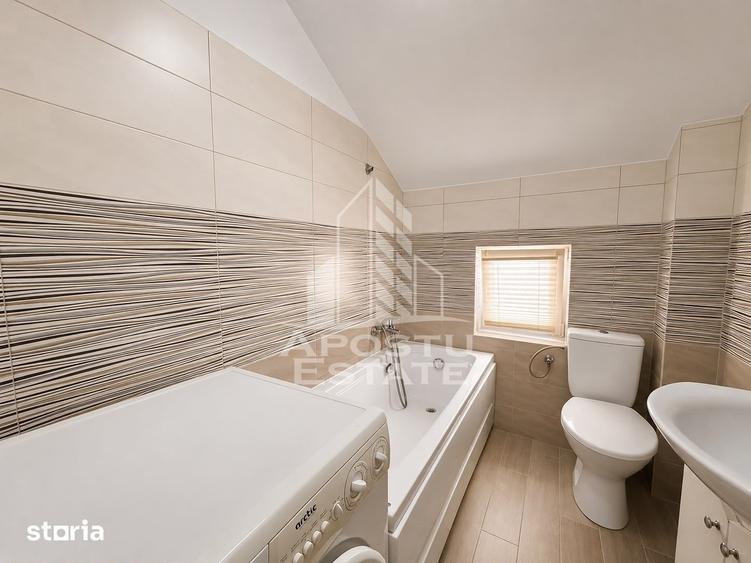 Apartament cu 3 camere de vanzare, loc de parcare, Dumbravita - 1