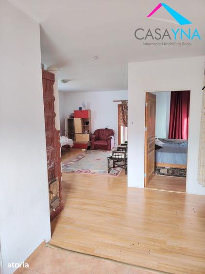 Casă cu 5 camere cu Teren 780 Mp în Sărata