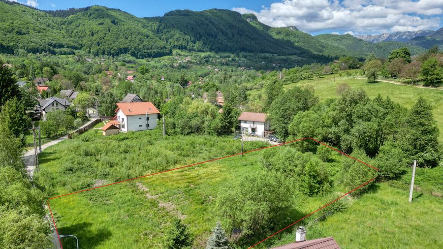 Teren Construcții intravilan de 2797 mp, în Bran